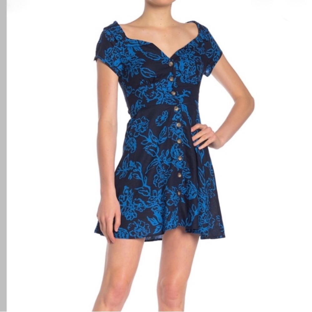 FREE PEOPLE: A Thing Called Love Retro Floral mini dress